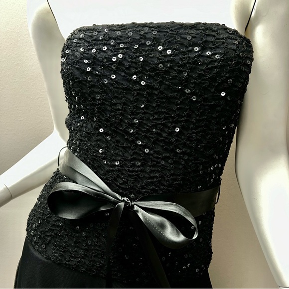 CACHE Black Belted Dress with Sequins Size S - Picture 2 of 7